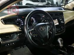 تويوتا أفالون